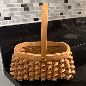 Handcrafted Vintage Porcupine Tan Basket with Handle